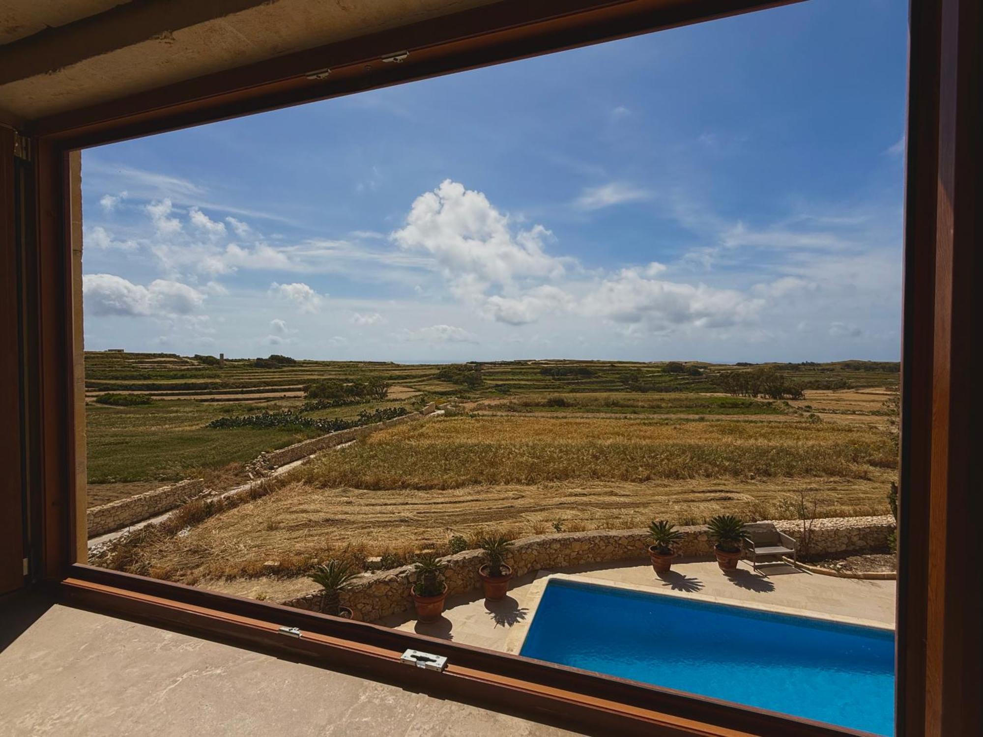 Lonza Gharb Farmhouse Extérieur photo
